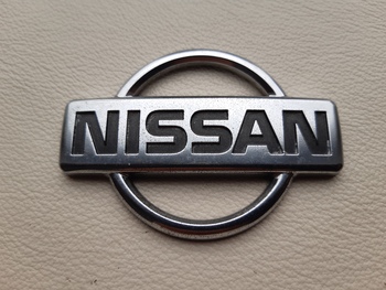 Embleem Nissan Embleem Nissan