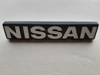 Embleem Nissan